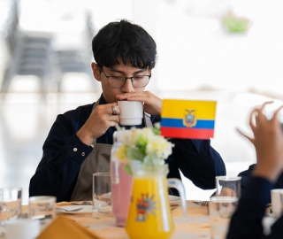 Aldea Global Gastronómica: Innovación en Equipos e Instalaciones de Restauración con el Mgtr. Fabián de Jesús Castañeda Orozco, de la Universidad ECCI – Colombia Aldea Global Gastronómica: Innovación en Equipos e Instalaciones de Restauración con el Mgtr. Fabián de Jesús Castañeda Orozco, de la Universidad ECCI – Colombia