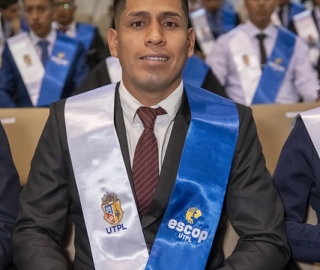 Décimo Quinta Promoción de Graduados ESCOP UTPL Décimo Quinta Promoción de Graduados ESCOP UTPL
