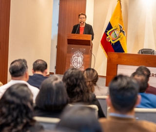 III Premiación de Trabajos de Titulación y de Integración Curricular III Premiación de Trabajos de Titulación y de Integración Curricular