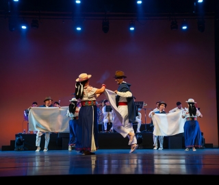 40 años danzando identidad | Jahua Ñan UTPL 40 años danzando identidad | Jahua Ñan UTPL