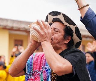 Homenaje a los Yachaks en la Chakana. Inti Raymi de las universidades y diversidades 2025 Homenaje a los Yachaks en la Chakana. Inti Raymi de las universidades y diversidades 2025