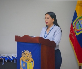 Nuevos profesionales de Galápagos recibieron su título Nuevos profesionales de Galápagos recibieron su título