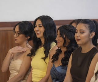 Imposición de Insignias – Carrera de Medicina