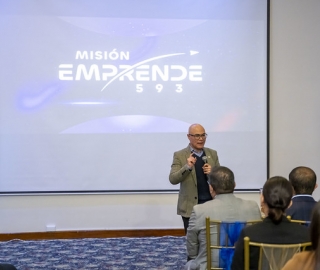 Lanzamiento de Misión 593 en Loja