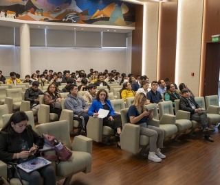 Diálogos Éticos: Impacto del uso de IA en los Trabajos de Integración Curricular