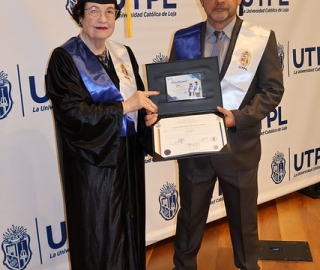 Ceremonia de incorporación de UTPL alumni en Nueva York