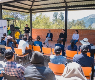 MAGAP entrega embriones bovinos y paquetes tecnológicos a UTPL MAGAP entrega embriones bovinos y paquetes tecnológicos a UTPL