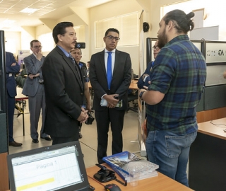 Visita de Nelson Guim, ministro (s) de producción a Prendho Visita de Nelson Guim, ministro (s) de producción a Prendho