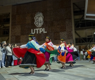 Noches mágicas UTPL 2025