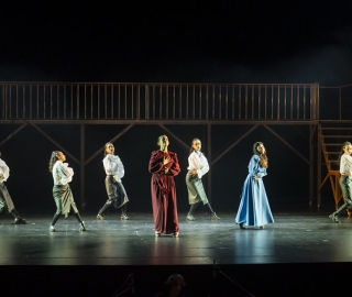 La Compañía de Teatro UTPL conmemoró sus 20 años de trayectoria artística con el estreno de la obra Otelo La Compañía de Teatro UTPL conmemoró sus 20 años de trayectoria artística con el estreno de la obra Otelo