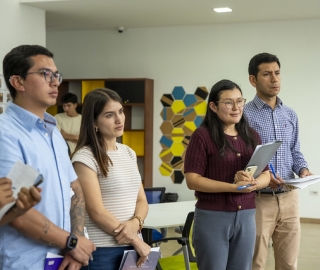 Comprendiendo el trastorno: en el lugar de una persona con psicopatología. Un Reto de innovación