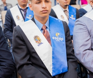 Décimo Quinta Promoción de Graduados ESCOP UTPL Décimo Quinta Promoción de Graduados ESCOP UTPL