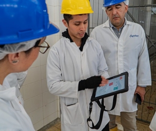 Visita institucional a Cafrilosa: fortaleciendo la colaboración academia-empresa Visita institucional a Cafrilosa: fortaleciendo la colaboración academia-empresa