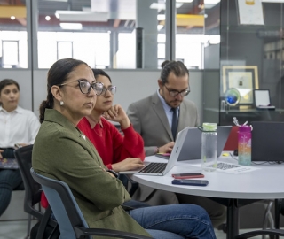 Conexia - Retos de Innovación Empresarial VI edición Conexia - Retos de Innovación Empresarial VI edición