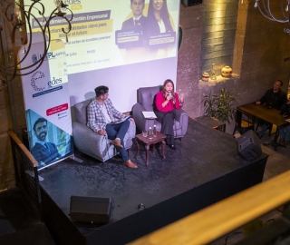 Conversatorio, Emprendimiento y Gestión Empresarial: Liderando el futuro con ideas transformadoras.
