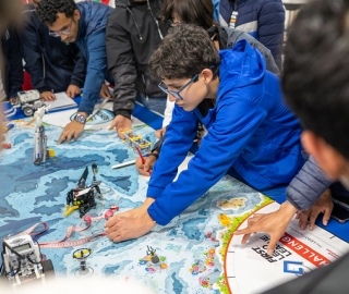 FIRST LEGO en el Innova Fest UTPL FIRST LEGO en el Innova Fest UTPL