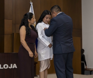 Imposición de Insignias – Carrera de Medicina