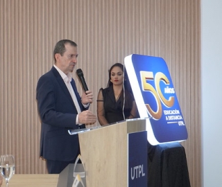 UTPL Conecta Futuro: Presentación de nuevas carreras y develación de imagen por los 50 años de Educación a Distancia