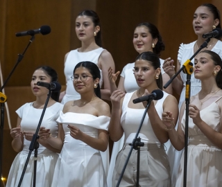 I Festival de Villancicos en inglés "Bells & Voices" I Festival de Villancicos en inglés "Bells & Voices"