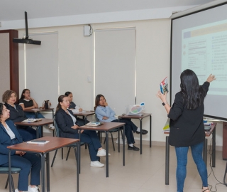 Taller de alimentación inteligente Taller de alimentación inteligente