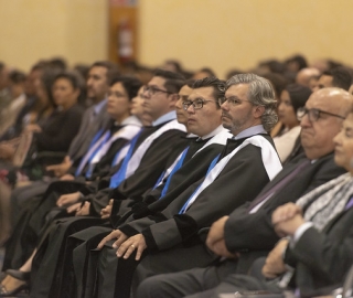 Sesión Solemne - 48 Aniversario UTPL Sesión Solemne - 48 Aniversario UTPL