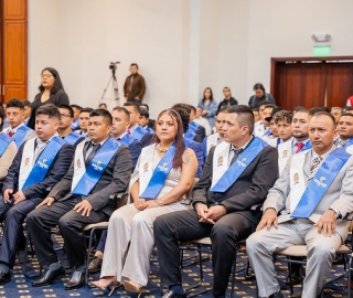 Décimo Quinta Promoción de Graduados ESCOP UTPL Décimo Quinta Promoción de Graduados ESCOP UTPL