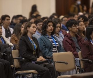 Simposio de Obesidad: Retos y Perspectivas en la Atención Integral