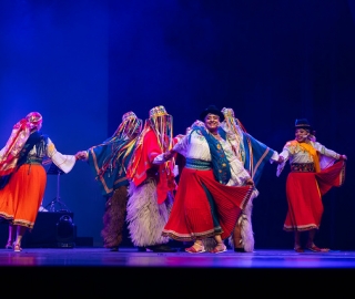 40 años danzando identidad | Jahua Ñan UTPL 40 años danzando identidad | Jahua Ñan UTPL