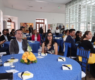 Clausura del Programa Impulso Mujer – UTPL