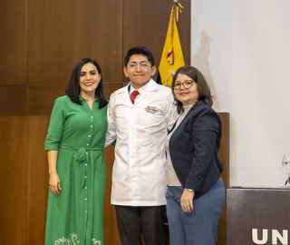 Imposición de mandiles a internos rotativos de la carrera de Nutrición y Dietética – Cohorte mayo 2025 / abril 2026