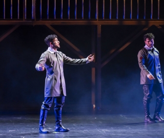 La Compañía de Teatro UTPL conmemoró sus 20 años de trayectoria artística con el estreno de la obra Otelo