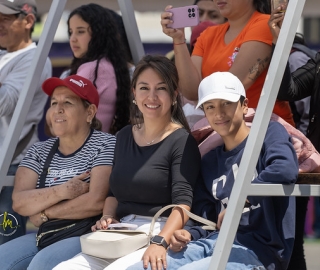 La UTPL participa en el Festival Internacional de Artes Vivas Loja con sus talentosos grupos de arte en la Plaza de la Cultura