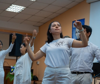 Ateneo en honor al Día del Padre Celestial Ateneo en honor al Día del Padre Celestial