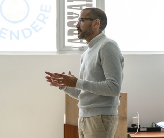Curso de formación docente "Diseño y aplicación del Aprendizaje Basado en Proyectos en la docencia universitaria" Curso de formación docente "Diseño y aplicación del Aprendizaje Basado en Proyectos en la docencia universitaria"