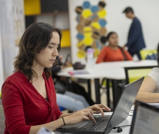 Taller Integral sobre Regulación del Trabajo Artesanal y Creación de Recursos Pedagógicos Innovadores