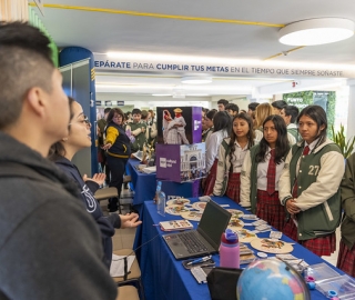 Vive UTPL | Jóvenes de bachillerato conocen la experiencia universitaria