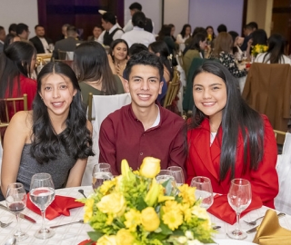 Navidad UTPL 2025 | Cena de Líderes Universitarios