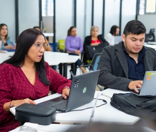 Coloquio de maestrantes de Educación - IV Jornadas de Innovación y Liderazgo Educativo