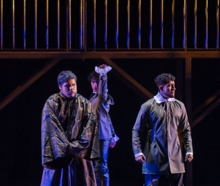 La Compañía de Teatro UTPL conmemoró sus 20 años de trayectoria artística con el estreno de la obra Otelo