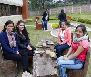 Convivencia con estudiantes de Contabilidad y Auditoría Convivencia con estudiantes de Contabilidad y Auditoría