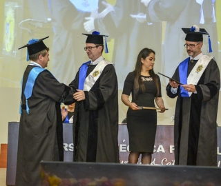 Acto Solemne de Inauguración del Año Académico 2019 - 2020 e Incorporación de nuevos doctores al Claustro UTPL Acto Solemne de Inauguración del Año Académico 2019 - 2020 e Incorporación de nuevos doctores al Claustro UTPL