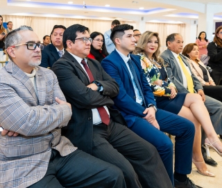 Entrega simbólica de acreditaciones internacionales otorgadas por la Agencia Acreditadora de Chile A&C.