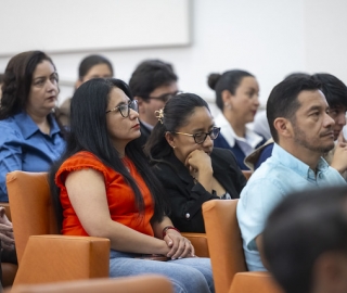 Conferencia Magistral “Del dato al impacto: la materia prima de la economía del siglo XXI”. Conferencia Magistral “Del dato al impacto: la materia prima de la economía del siglo XXI”.