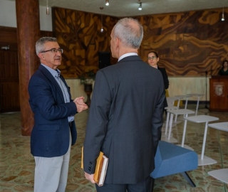 Encuentro Internacional en la UTPL: Visita de la Embajadora María Antonia Velasco y el Embajador Tzach Sarid