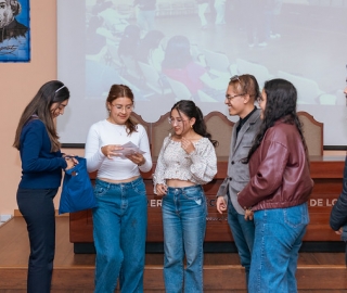 Día Internacional de Voluntarios Día Internacional de Voluntarios