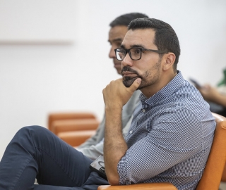 Conversatorio e inauguración de la exposición “Astrónomas” en UTPL