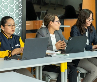 Mentoría para el proceso de acreditación EQUAA Mentoría para el proceso de acreditación EQUAA