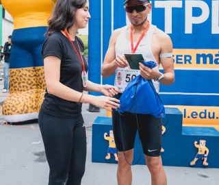 Carrera 5K Pasos Solidarios 2025
