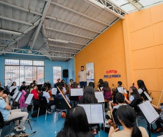 Primer encuentro de SINFIN UTPL y la Academia de música de Sol a Sol de Guayaquil