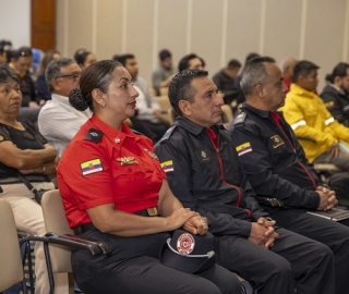 Donación de equipos para el combate de incendios forestales en la Reserva de Biosfera Podocarpus – El Cóndor